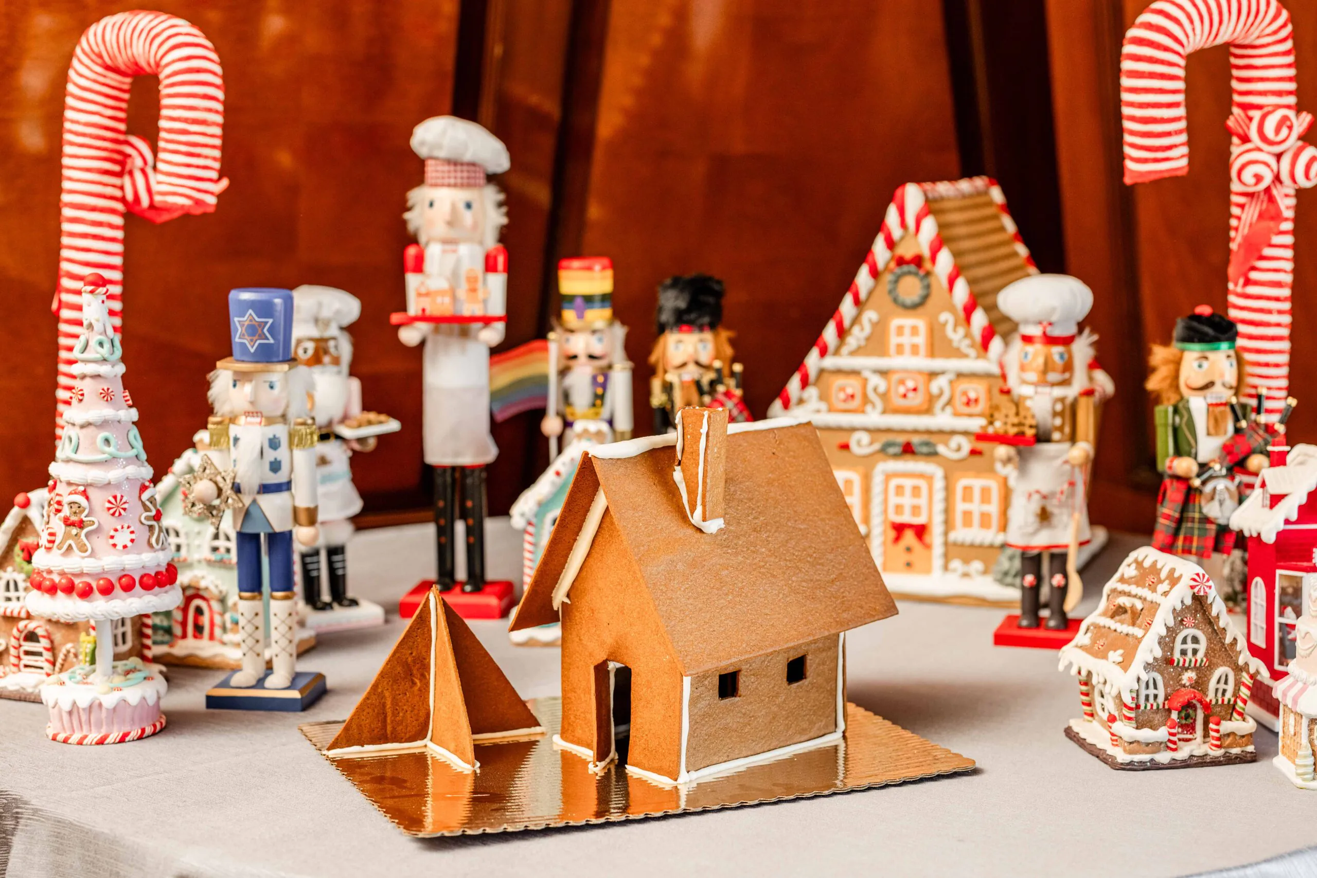KIDS | Gingerbread Decorating Workshop